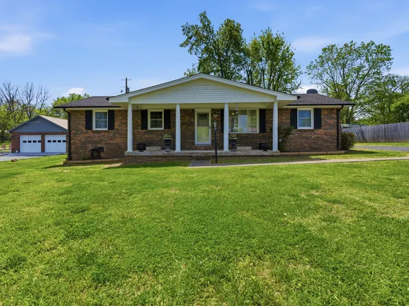 22 Larkspur Ave, Lebanon, TN 37090