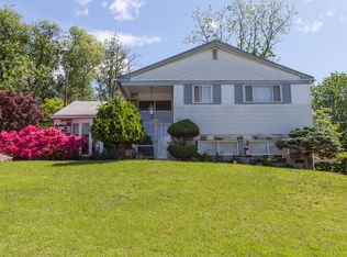 17 Jacalyn Dr, Havertown, PA 19083