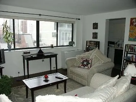 Rented by Corcoran | media 24