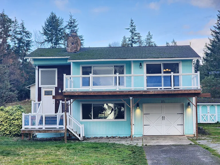 371 Melissa St — Photo 1