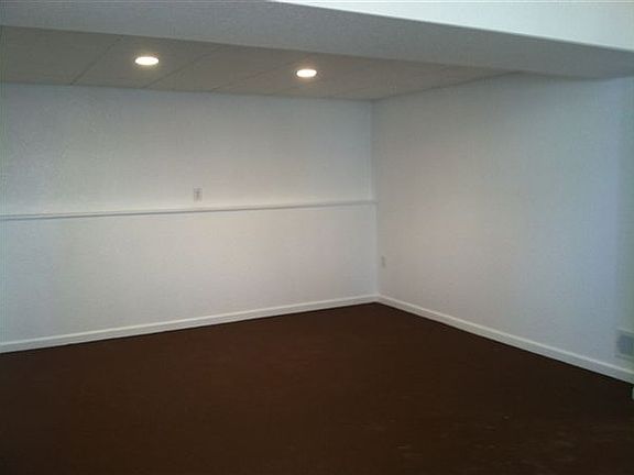 Basement_room