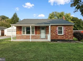 1036 Smith Hill Rd, York, PA 17408