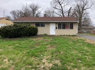1605 Andrews Dr, Cahokia, IL 62206