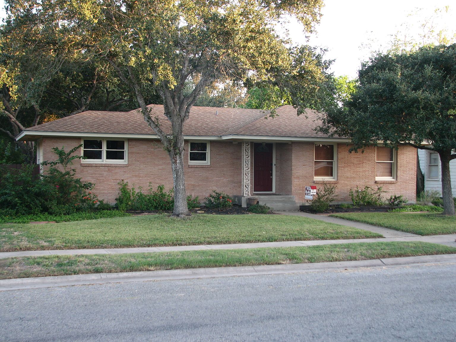 925 Wilshire Pl, Corpus Christi, TX 78411 Zillow