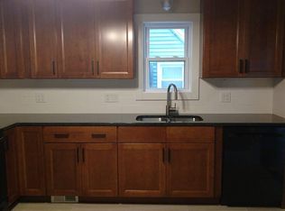 40 Chestnut Ave #40, Cranston, RI 02910