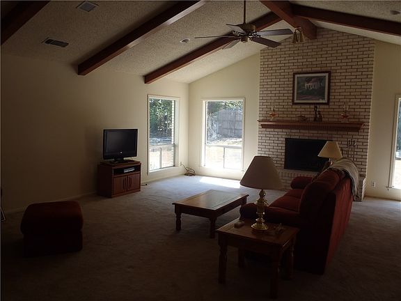 5th image of 1608 Tammi Ln