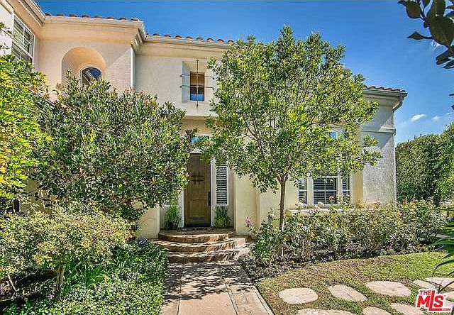 1st image of 5968 Vista De La Luz