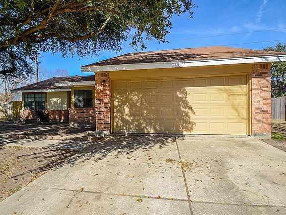 4th image of 13534 N Peachfield Cir