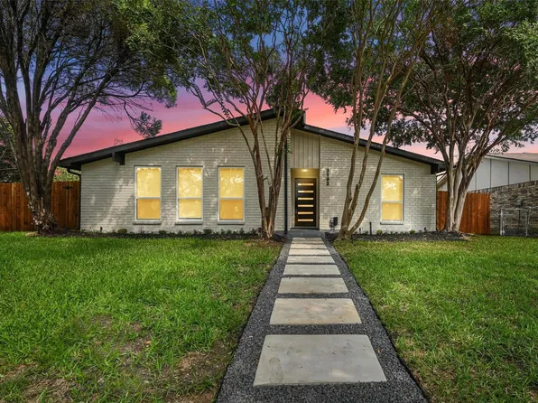 3102 Lindbergh Dr, Dallas, TX 75228