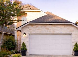 10904 Panther Ct, Houston, TX 77099