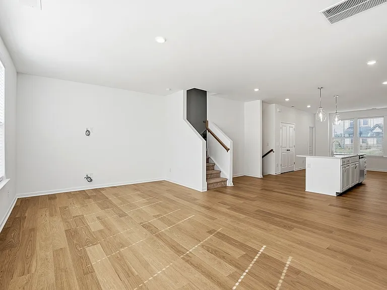 3016 Rexton Ln — Photo 15