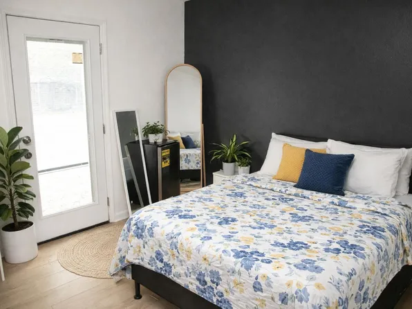 (undisclosed Address), New Orleans, LA 70131