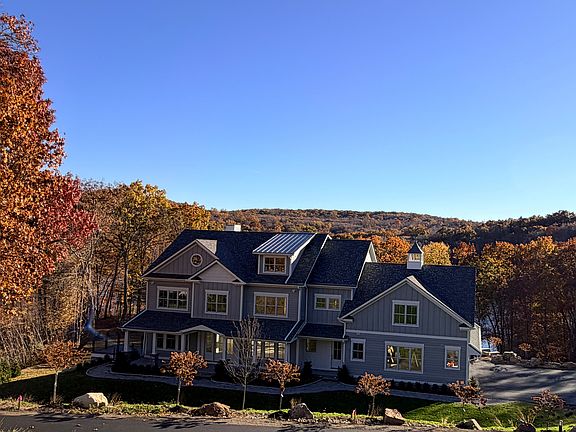 2nd image of 224 Kuhne Road