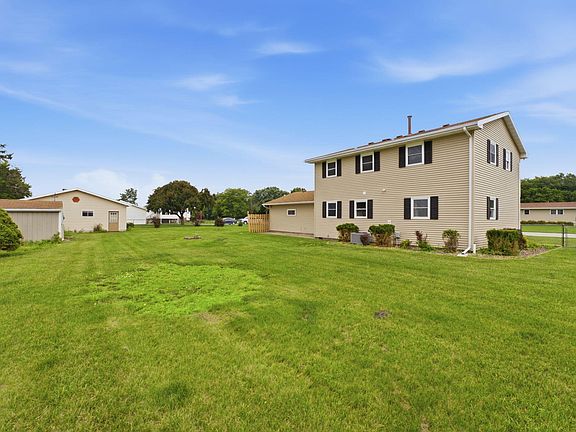 4th image of 6904 Cheryl St