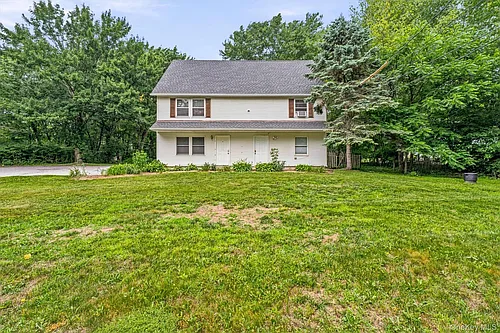 133 N Smith Rd #A Photo 1