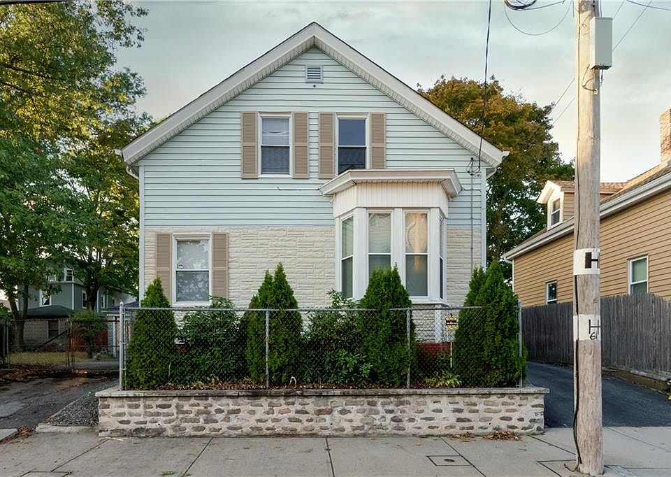 29 Trask St Providence RI 02905 Zillow