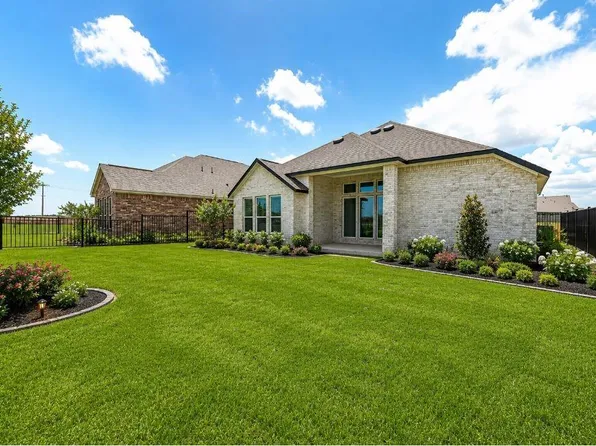 2907 Golden Isle Dr, La Marque, TX 77568