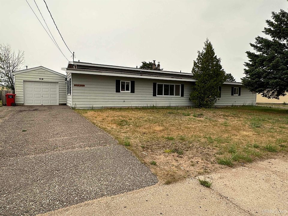 1st image of 135/137 Albatross St