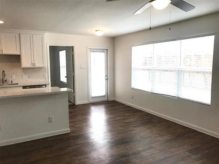 2750 Holly Hall St #1907 — Photo 3