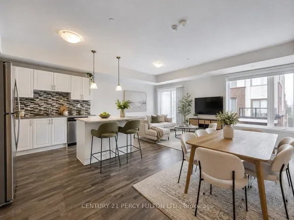 1460 Whites Rd #318, Pickering, ON L1V 0E8