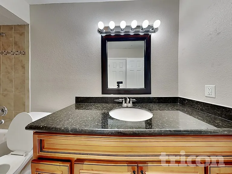 1807 N Waterman Dr — Photo 13