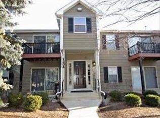 1304 McDowell Rd #104, Naperville, IL 60563