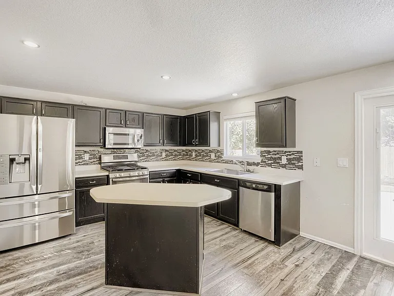 11339 W Aqueduct Dr — Photo 6