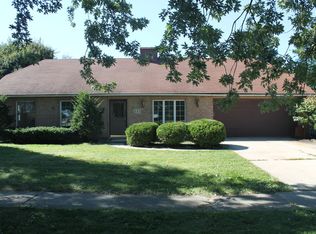 343 Boulder Hill Pass, Oswego, IL 60543