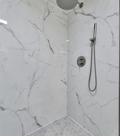 9940 7th Way N #101 — Photo 33