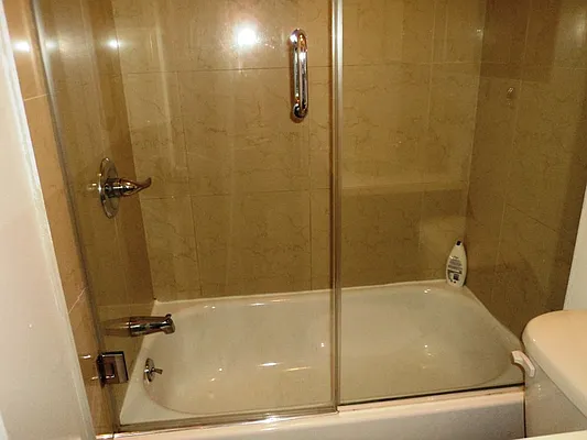 Rented by Sky Management | media 33