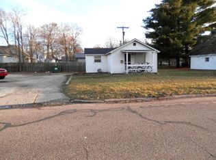 802 W West St, Sturgis, MI 49091