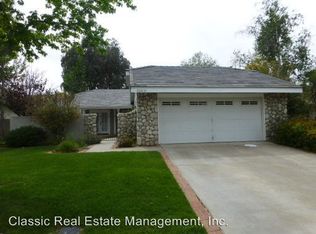 26031 Manzano Ct, Santa Clarita, CA 91355