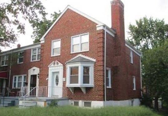 2nd image of 1640 Heathfield Rd