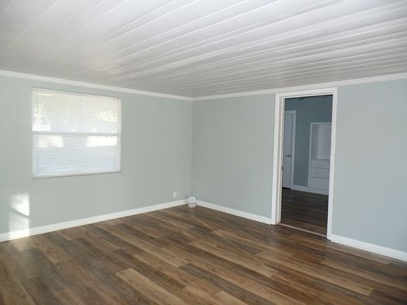 3rd image of 3544 Dartmouth Ave N #S