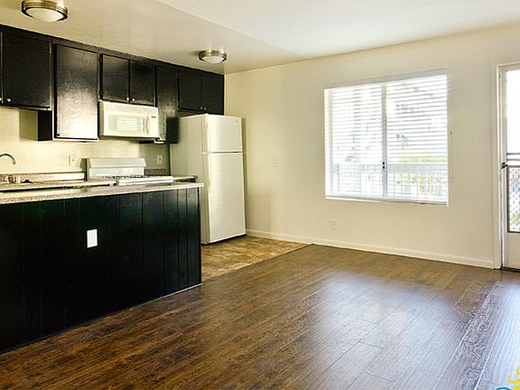 Kitchen and living