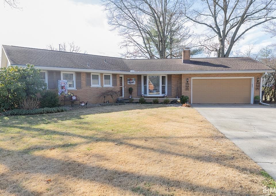 1st image of 1521 Martin Cir