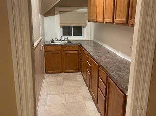 984 High St #3, Fall River, MA 02720