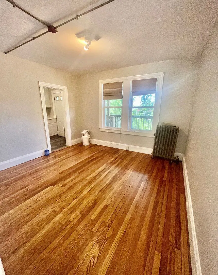127-135 Westford St. — Photo 4