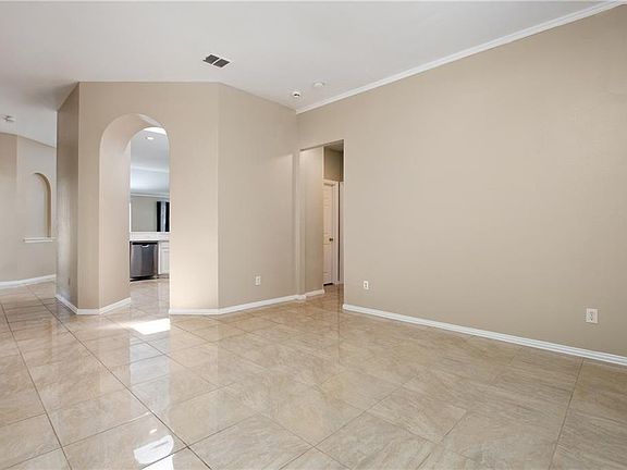3rd image of 10909 Turtle Creek Ln