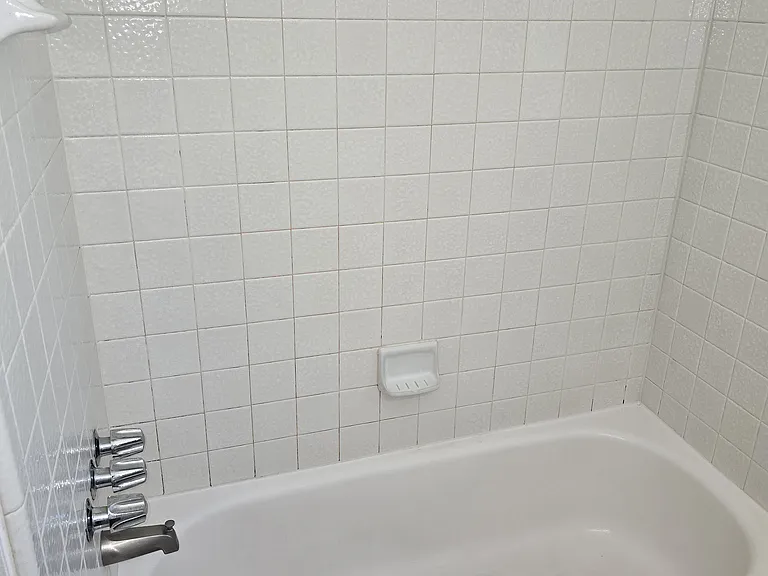 2405 F St #4 — Photo 5