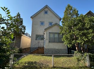 744 Elgin Ave, Winnipeg, MB R3E 1B2