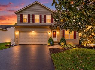 9214 Windy Creek Dr, Columbus, OH 43240