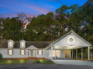 9812 Chris Dr, Raleigh, NC 27603