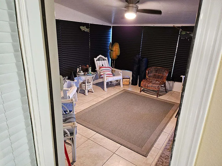 368 Marina Dr — Photo 13