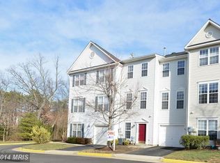 2535 Logan Wood Dr, Herndon, VA 20171