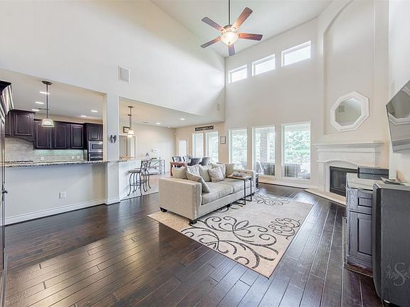 5th image of 27618 Lakeway Trail Ln