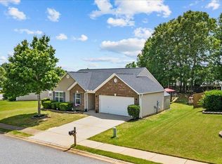 10 Parkgate Ct, Simpsonville, SC 29680