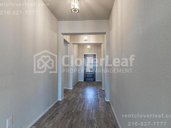5th image of 476 Agave Flats Dr