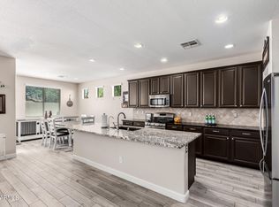 4668 S McMinn Dr, Gilbert, AZ 85297