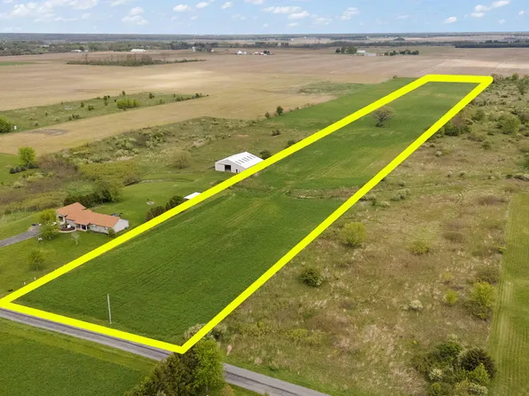 311 S 300 W, Valparaiso, IN 46385